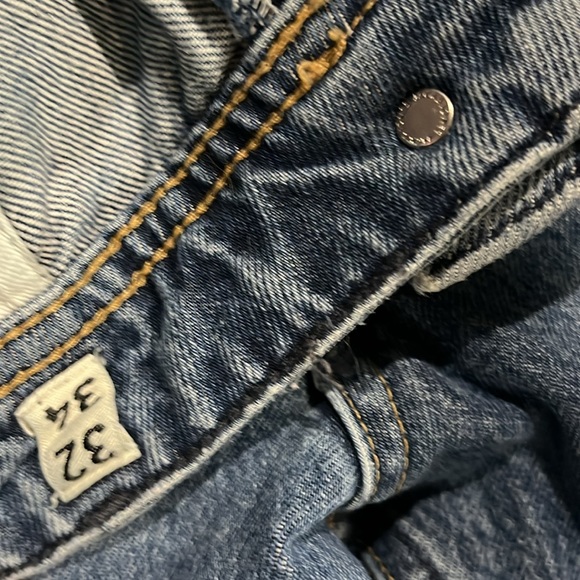 Gently used jeans for men 100% authentic feet for work school - Picture 7 of 11